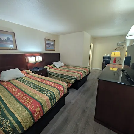 Terra Inn Motel-2