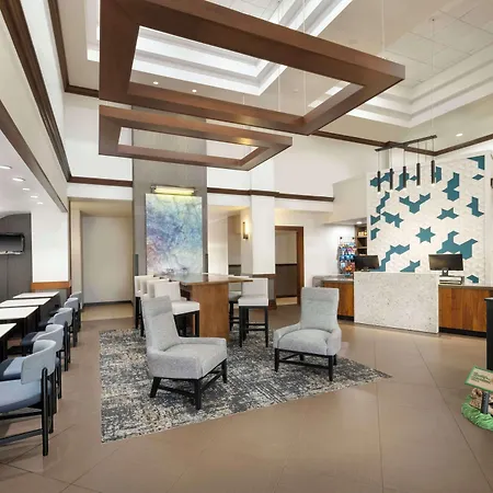Hyatt Place Tampa Busch Gardens-2
