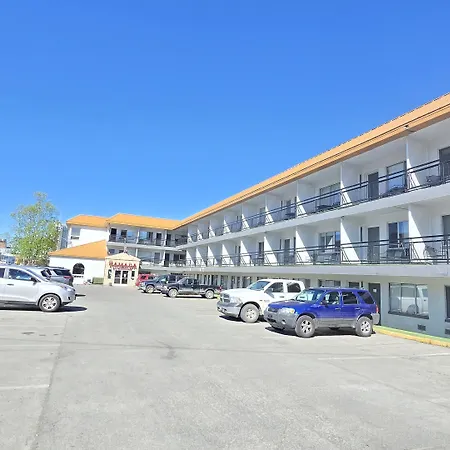 Ramada Downtown By Wyndham Anchorage-2