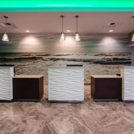 La Quinta By Wyndham Virginia Beach-2
