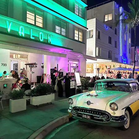 Avalon Hotel-3