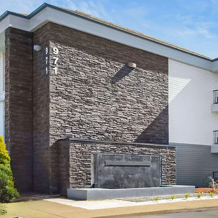 Best Western Plus Grand Manor Inn-3