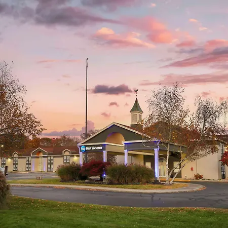 Quality Inn Mystic-Groton-2