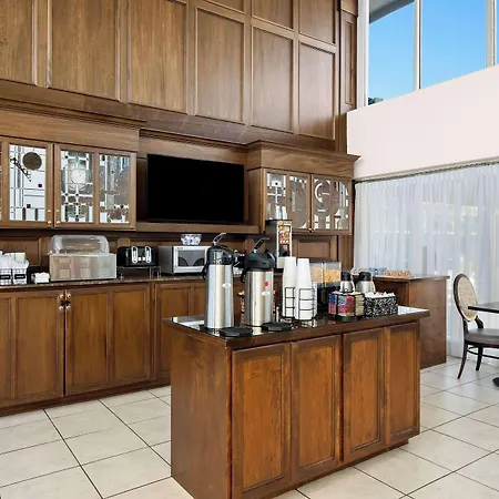 Brandywine Valley Inn Surestay Plus By Best Western-2
