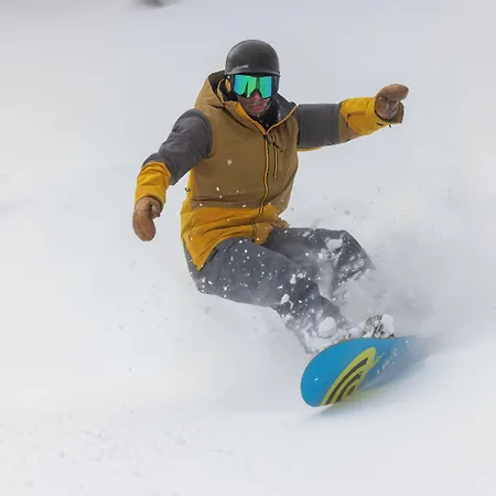 Inn At Snowshoe-2