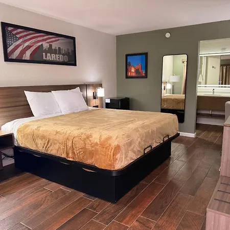 Americas Best Value Inn Laredo-3