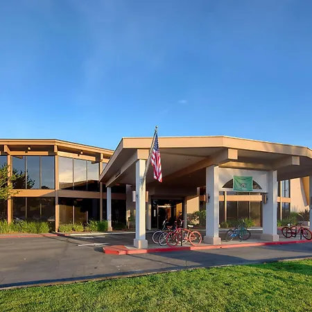 Red Lion Hotel Redding-2