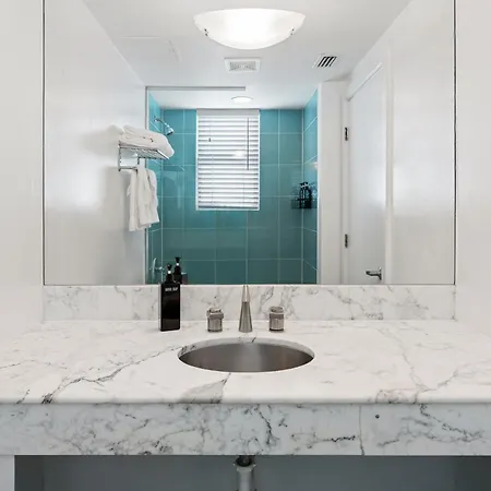 Kasa La Flora Miami Beach-2