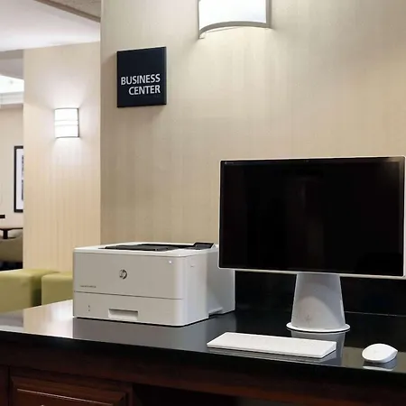Wingate By Wyndham St Louis Airport-3