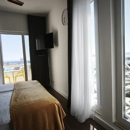 Hotel Sustipan-2