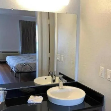 Motel 6 Paris, Tx-2