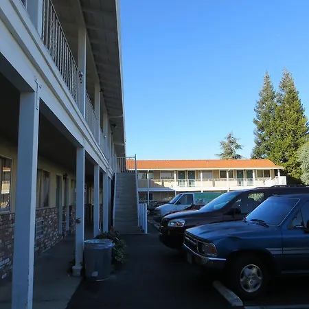 Capri Motel-3