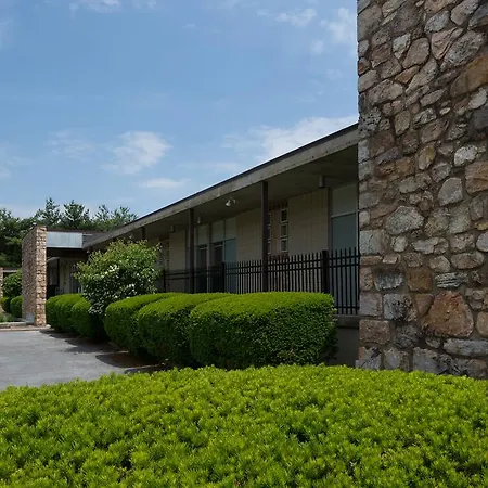 Luray Caverns Motels-3