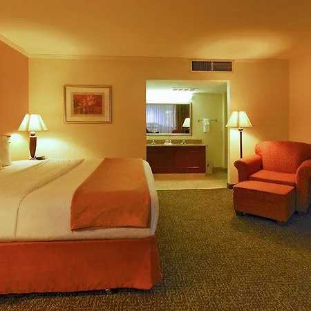 Quality Hotel Houma-3