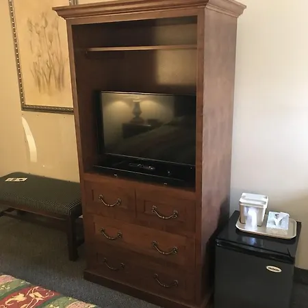 Lititz Inn And Suites-2