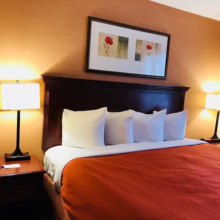 Queens County Inn And Suites-3