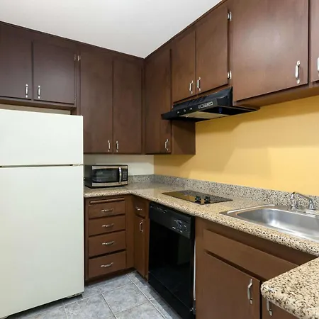 Days Inn By Wyndham Mission Valley-Sdsu-3