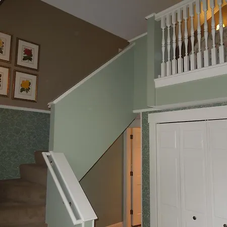 Mary Prentiss Inn-2