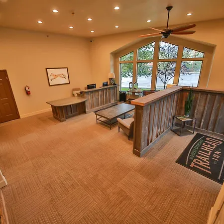 Trailhead Inn-2