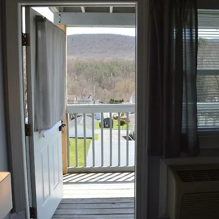 Mountain View Suites-3