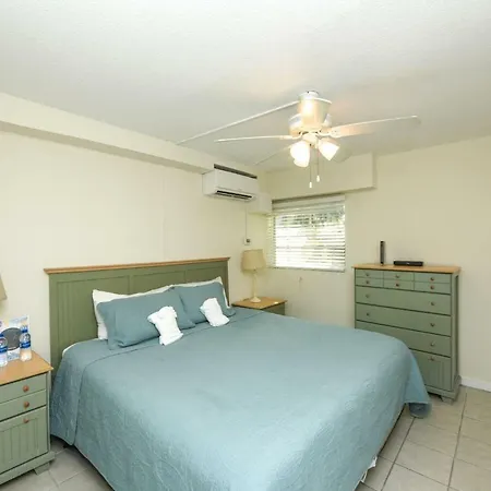 Minorga On The Key By Beachside Management-3