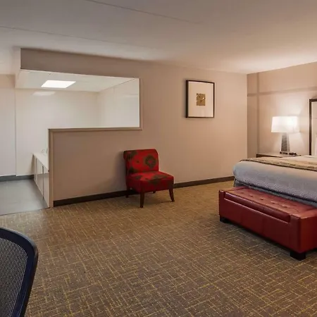 Best Western Plus Columbia River Hotel & Conference Center-3