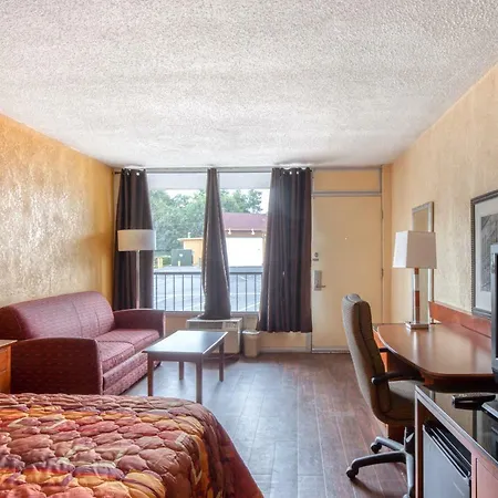 Budgetel Inn & Suites-3