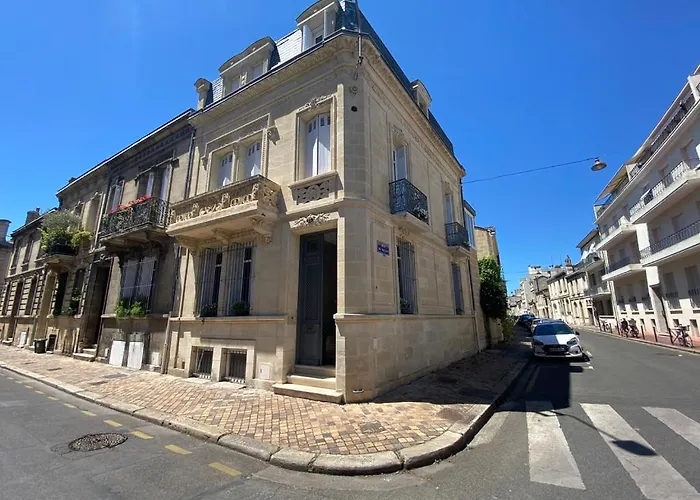 La Villa Desvaux De Marigny