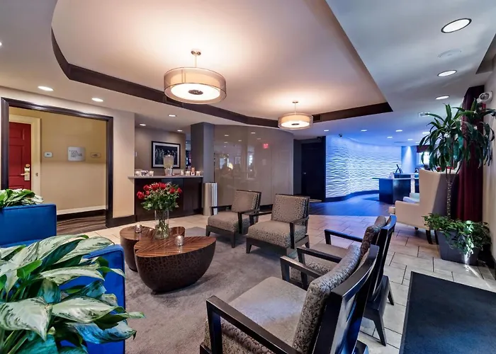 Artmore Hotel