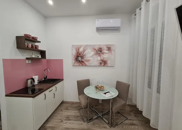 D&D Suites In Split Centre