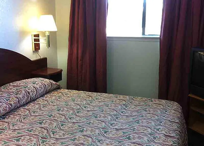 Oaktree Inn And Suites Oklahoma City