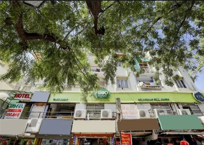 Hotel Krishna Palace