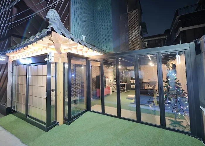 Y'S House