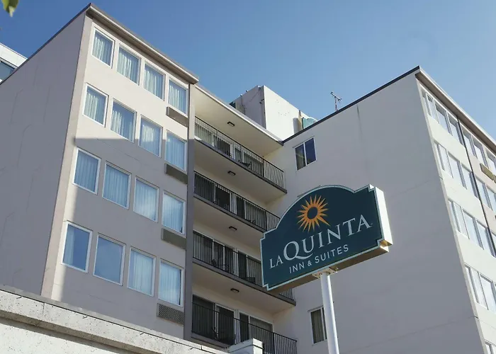 La Quinta By Wyndham Seattle Downtown Hotel