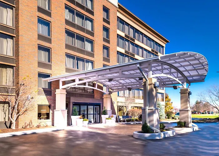 Holiday Inn Hotel & Suites Warren By Ihg
