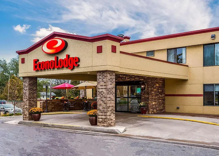Econo Lodge Mayo Clinic Area