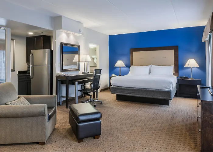 Holiday Inn Express & Suites Laurel Lakes By Ihg