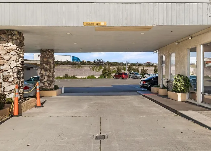 Heritage Inn Express Hayward