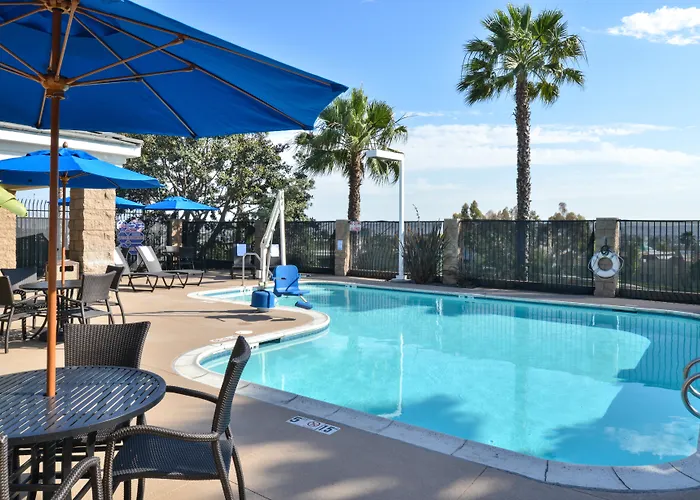 Holiday Inn Express San Diego - Otay Mesa, An Ihg Hotel