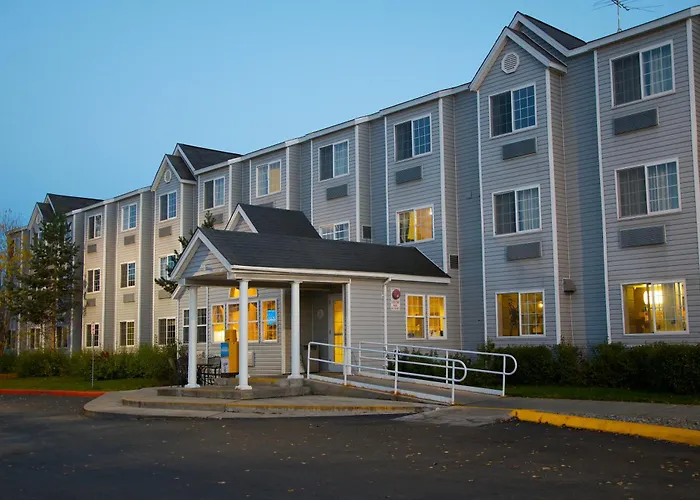 Baymont Inn & Suites By Wyndham Anchorage Airport