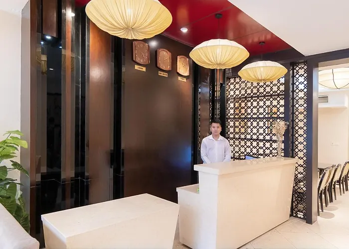 Hanoi Center Silk Charming Hotel & Travel