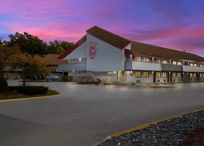 Red Roof Inn Cleveland - Westlake