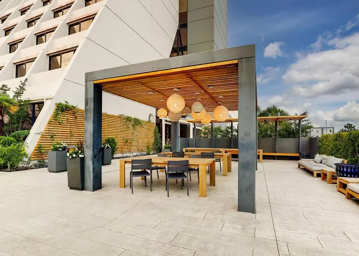 Mobile Marriott Hotel