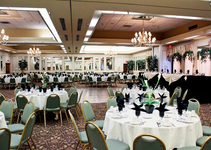University Square Hotel Fresno