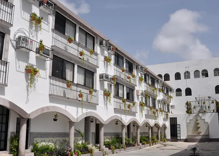 Hacienda De Castilla Cancun