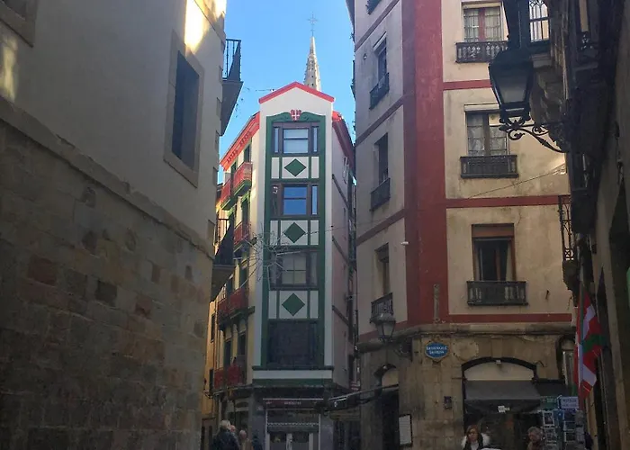 Basque Boutique By Gaiarooms