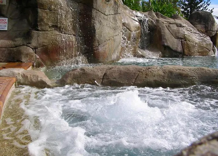 Paradise Island Resort Gold Coast