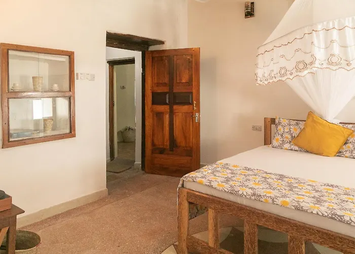 Zanzibar Spice Nest House
