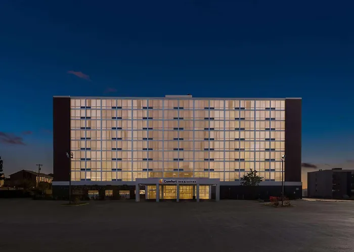 Comfort Inn & Suites Omaha Central