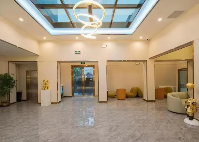 Dequan Luxury Jingguang Hotel, Near Guomao Cbd